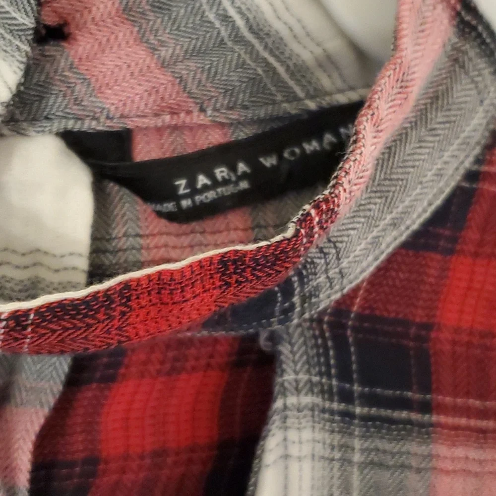 Zara Plaid Long Sleeve Women's Top. - Picture 3 of 4